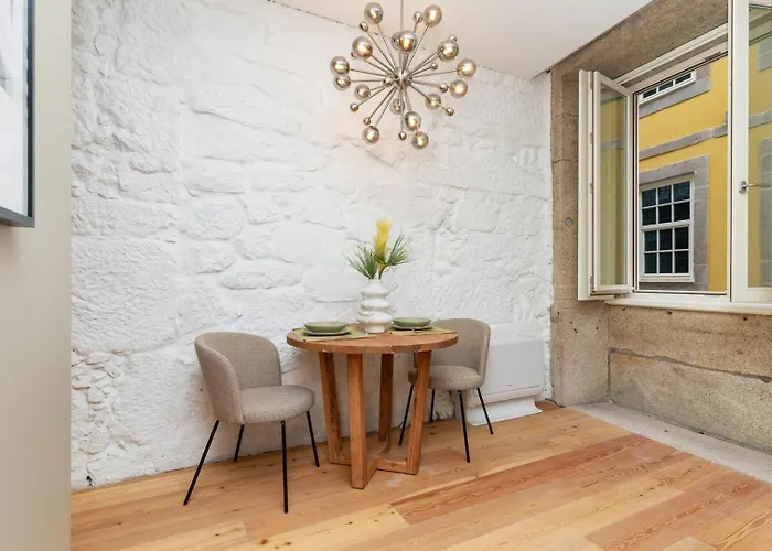 Glamorous In The Historic Centre 波尔图